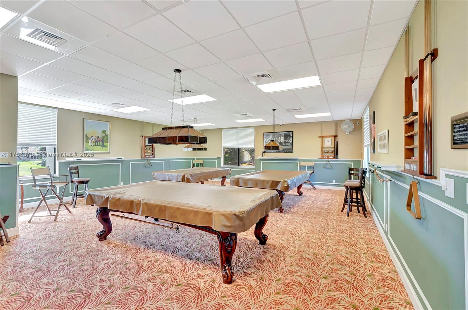 DELRAY VILLAS 2 - Residential