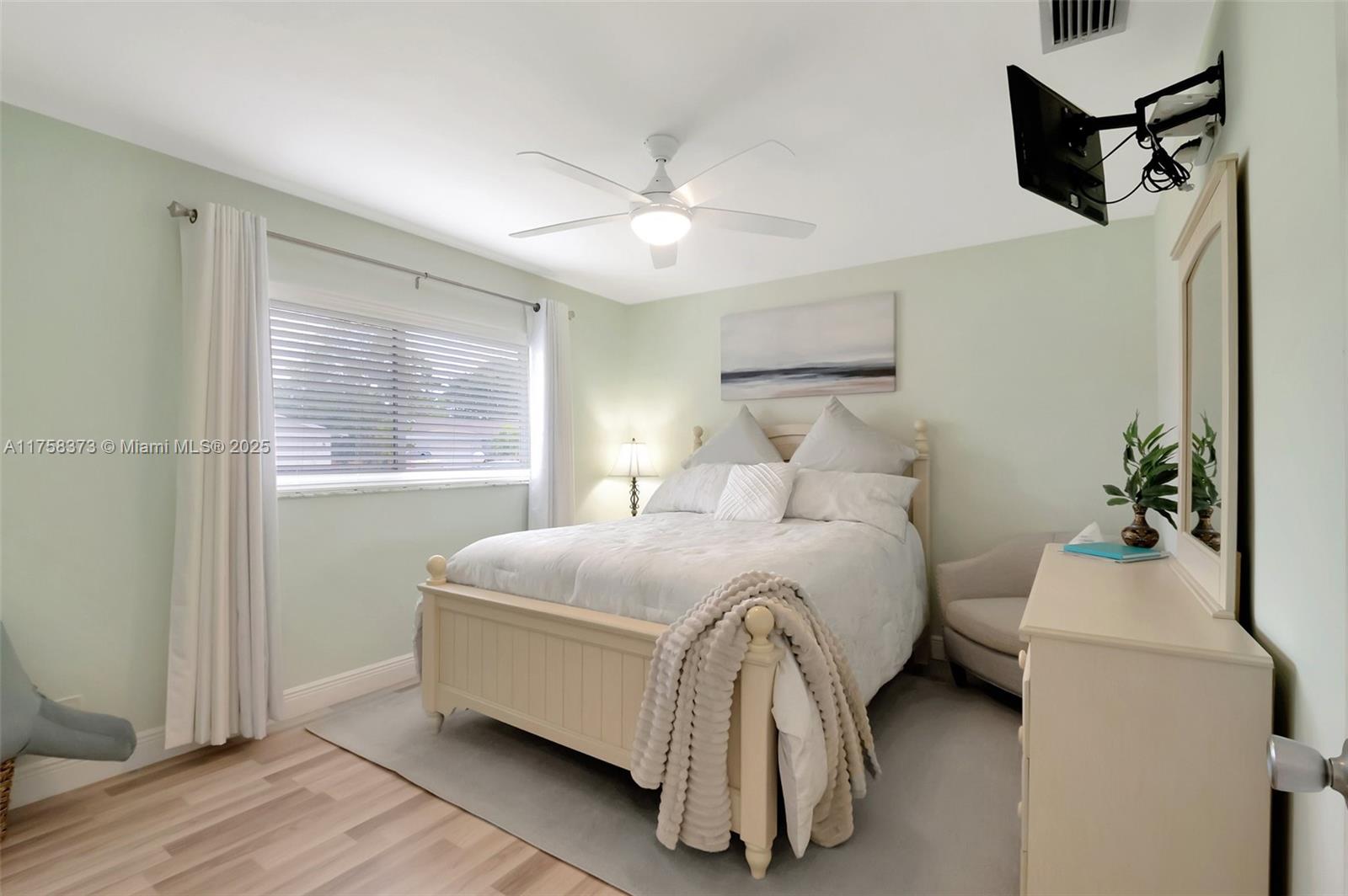 DELRAY VILLAS 2 - Residential