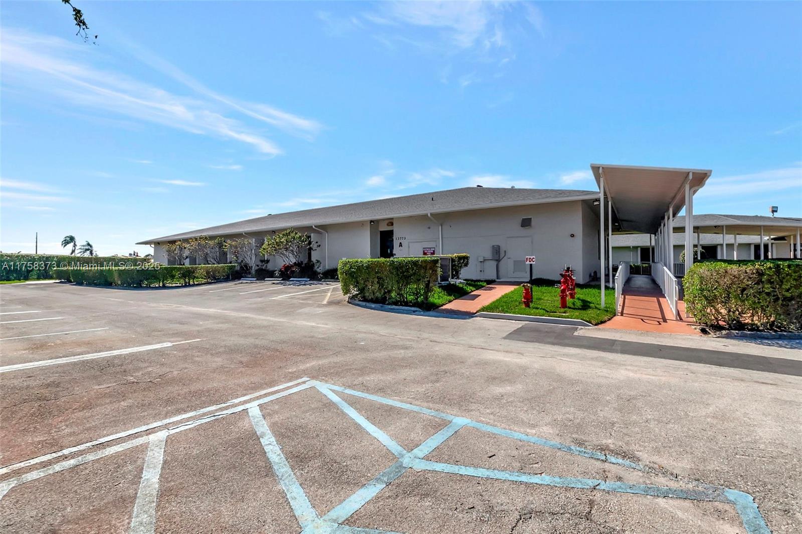 DELRAY VILLAS 2 - Residential