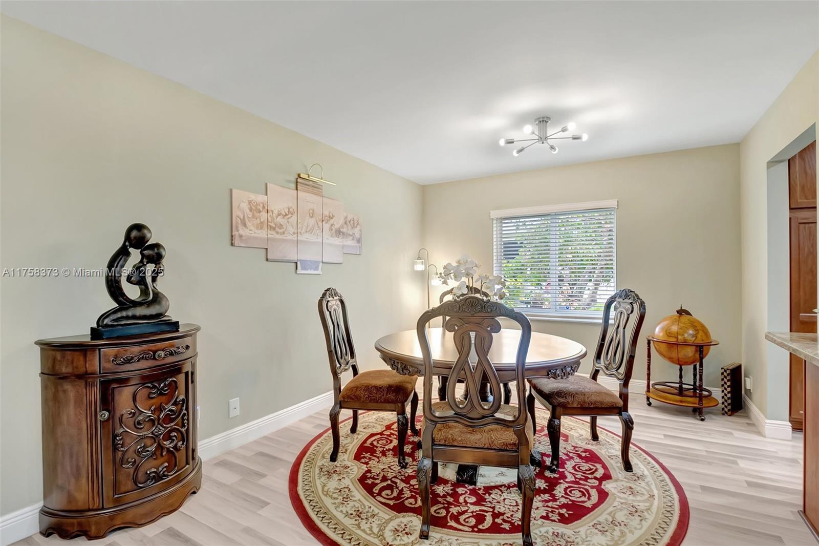 DELRAY VILLAS 2 - Residential