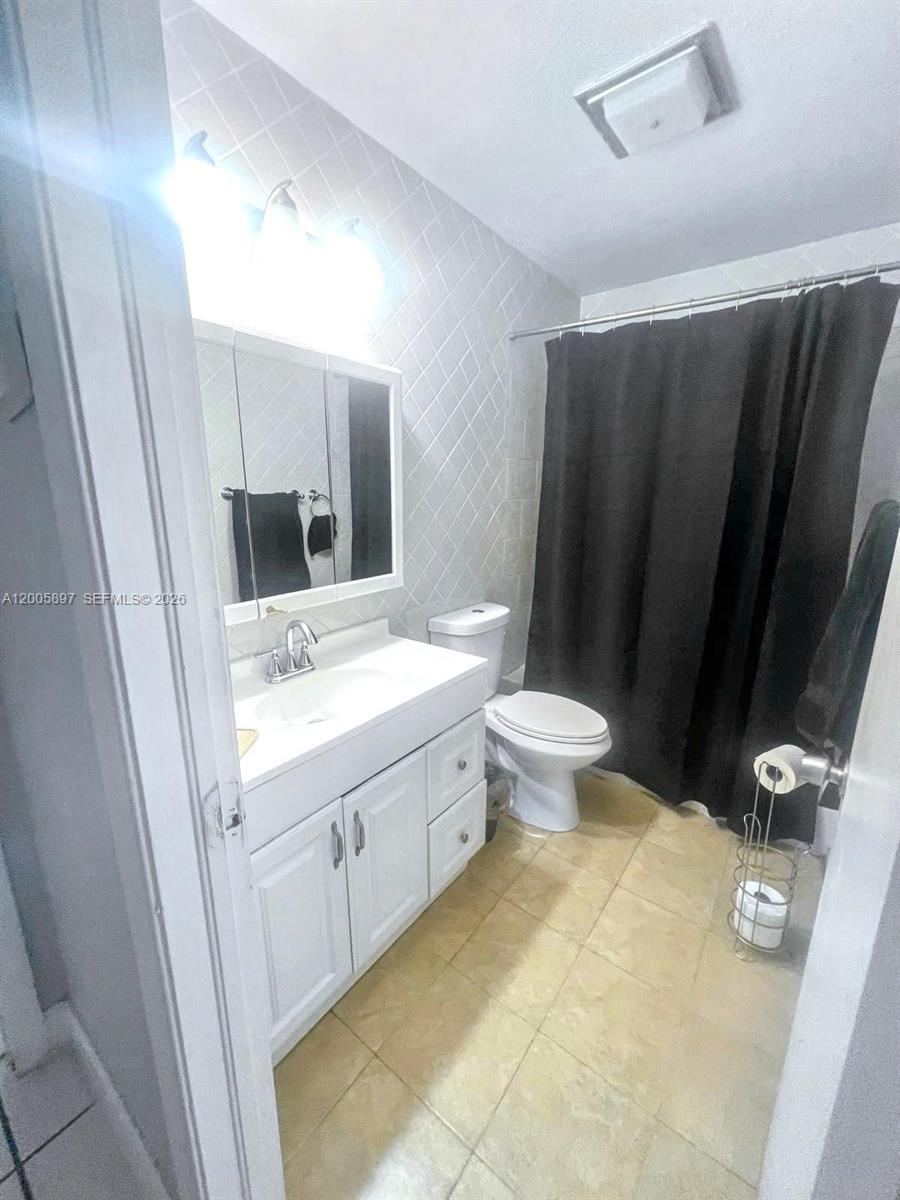 SELBERG PROPERTIES K/A AS - Residential Lease