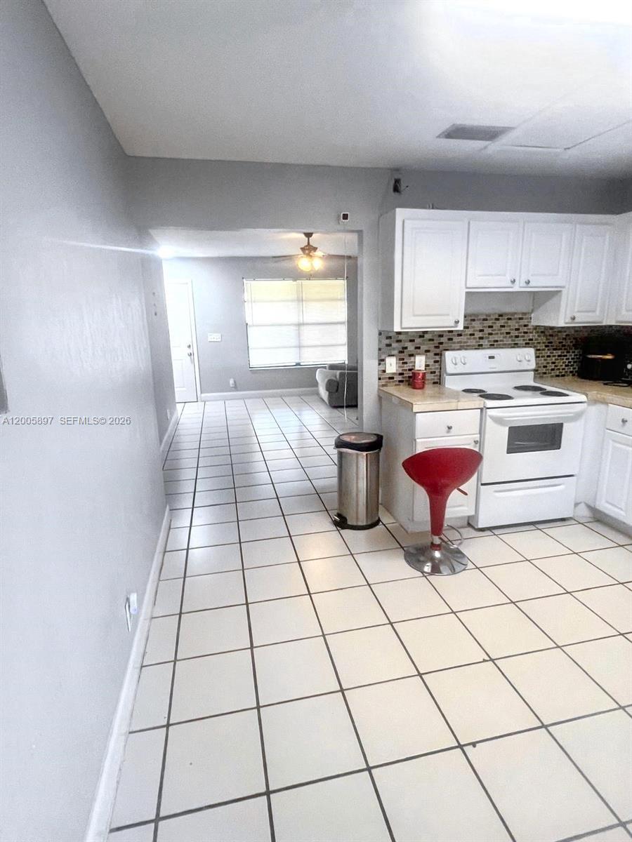 SELBERG PROPERTIES K/A AS - Residential Lease