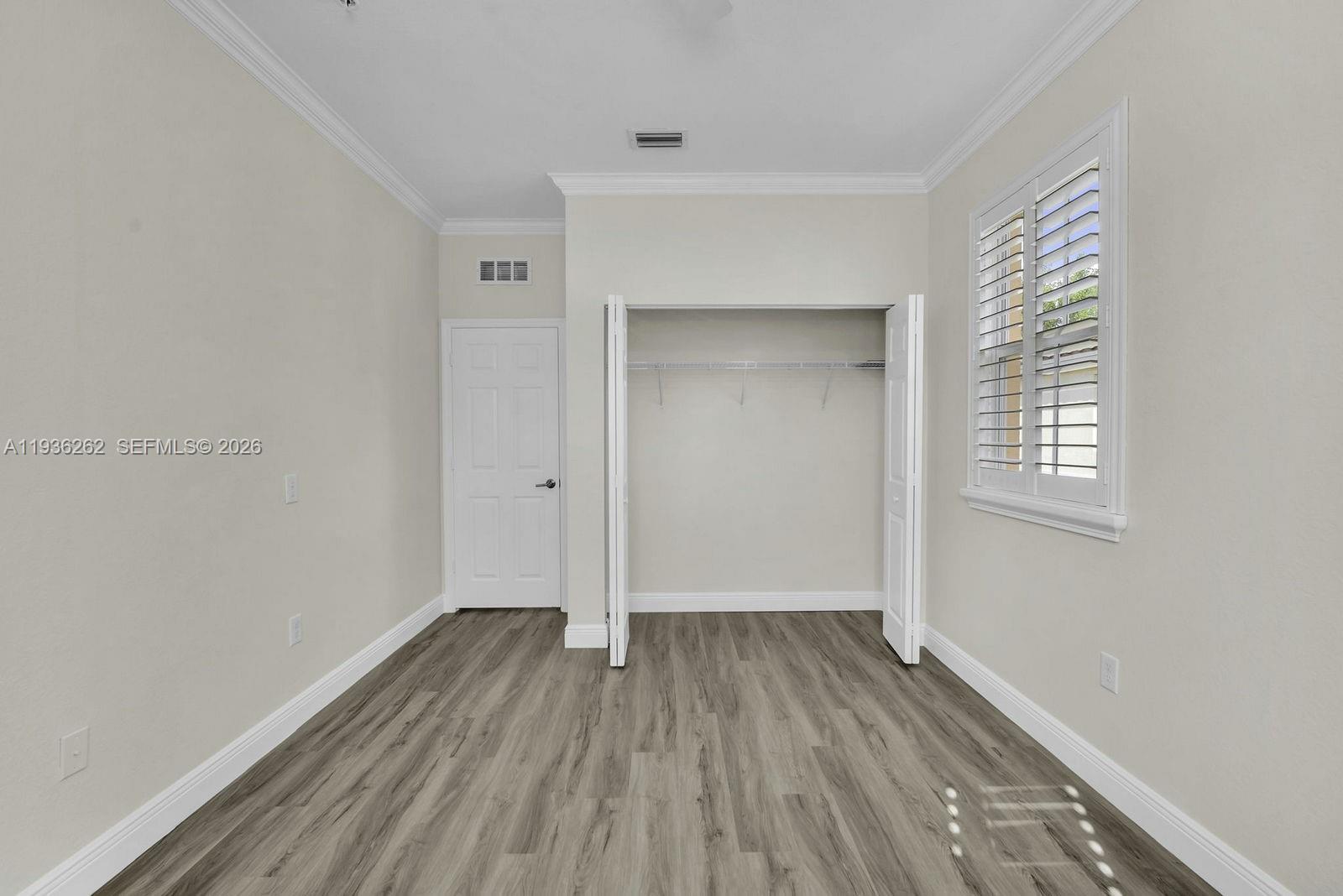 EMERALD CREEK TOWNHOMES - Residential