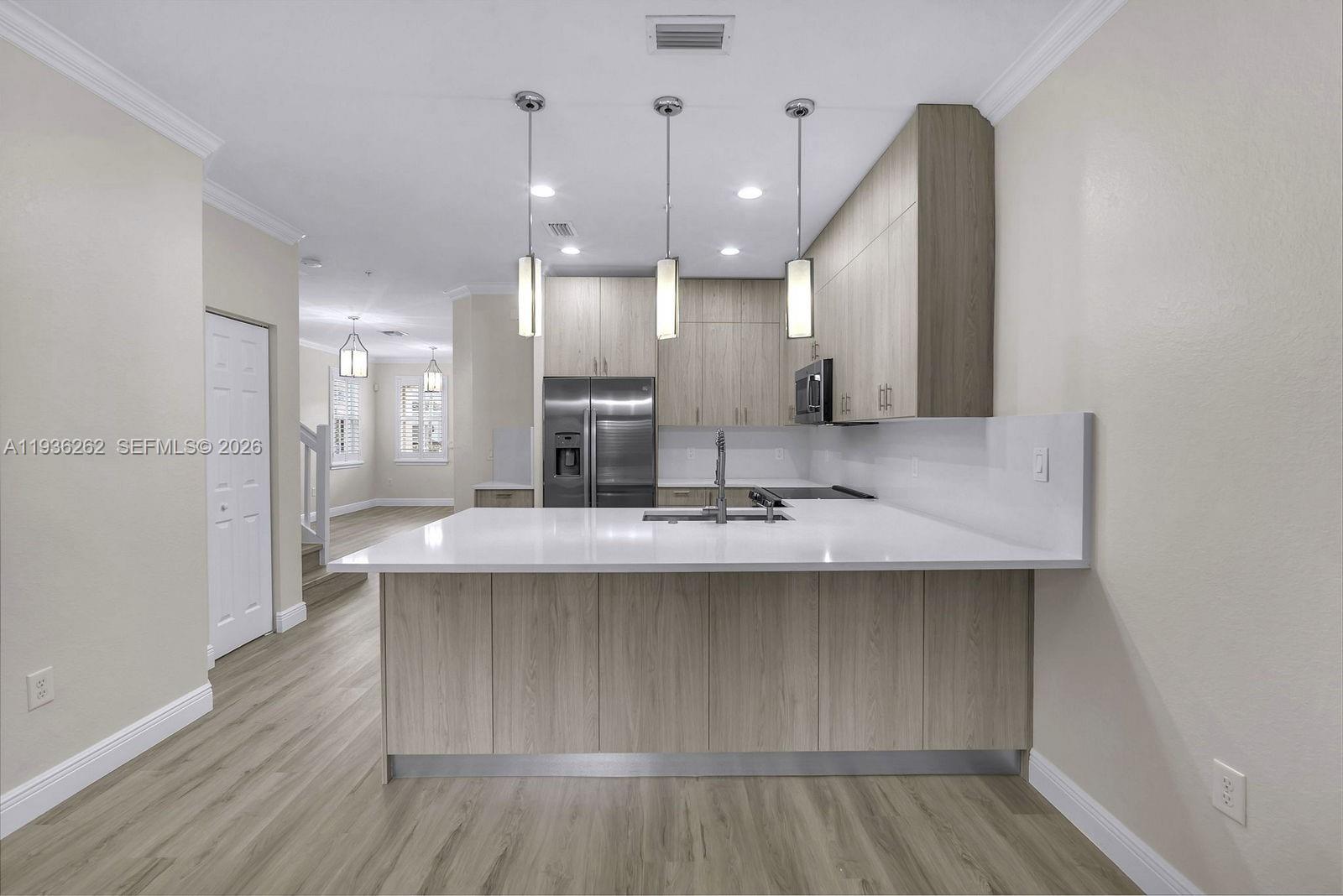 EMERALD CREEK TOWNHOMES - Residential