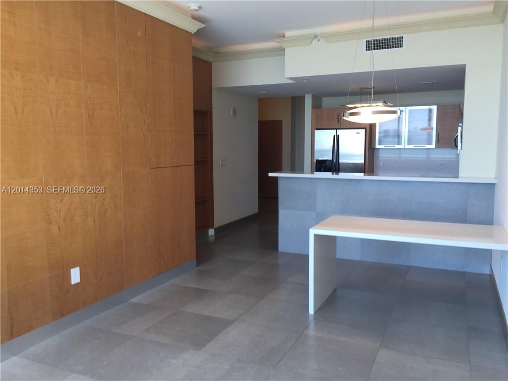 New Wave Condo - Residential Lease