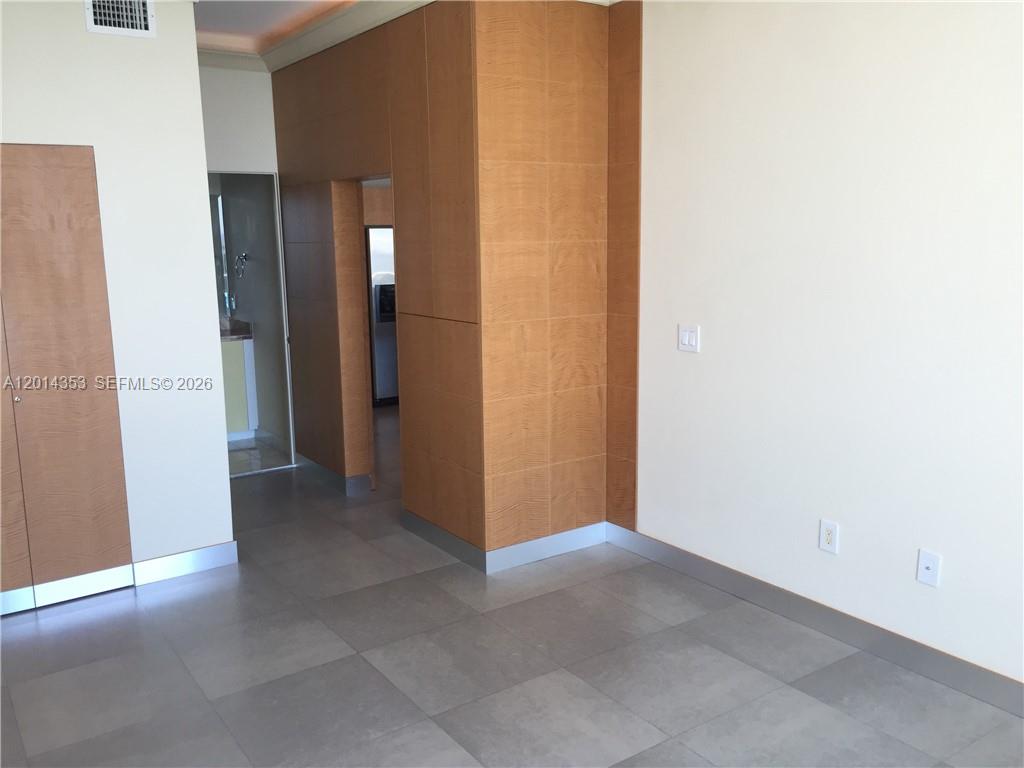 New Wave Condo - Residential Lease
