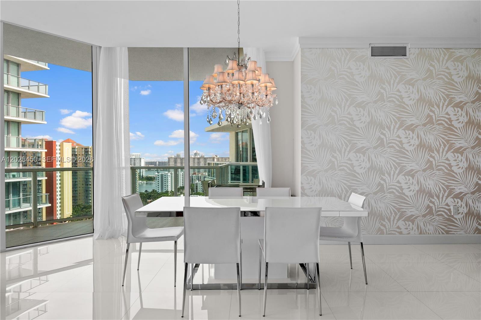 250 Sunny Isles Blvd 3-TS4