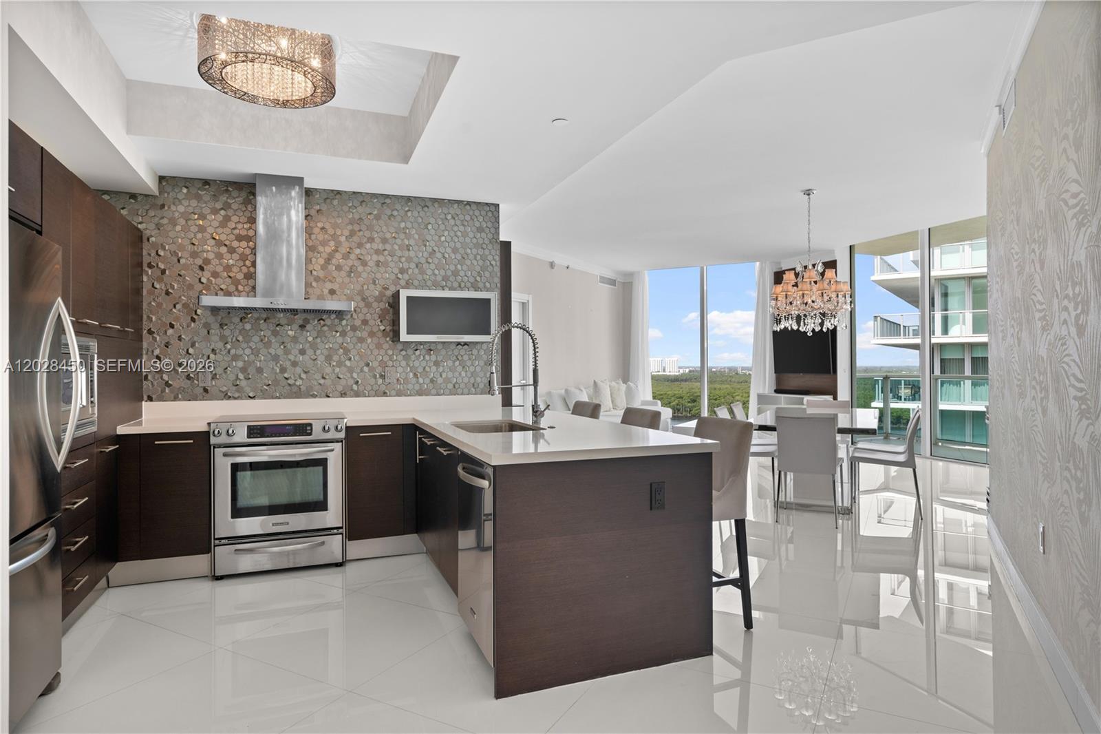 250 Sunny Isles Blvd 3-TS4