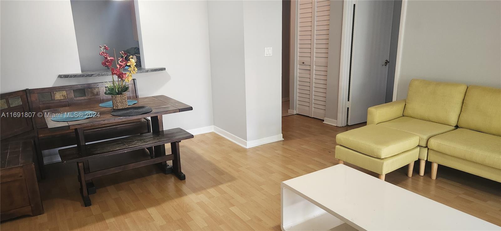 SERENITY ON THE RIVER CON - Residential Lease