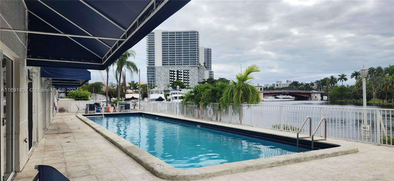 SERENITY ON THE RIVER CON - Residential Lease