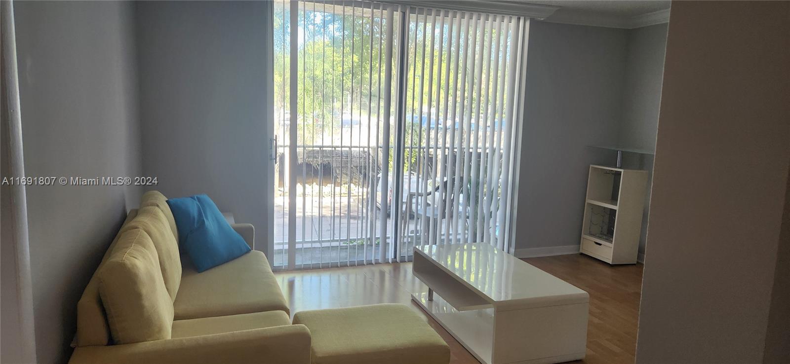 SERENITY ON THE RIVER CON - Residential Lease