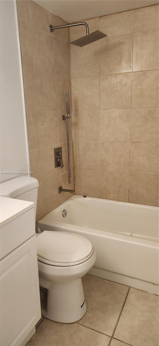 SERENITY ON THE RIVER CON - Residential Lease