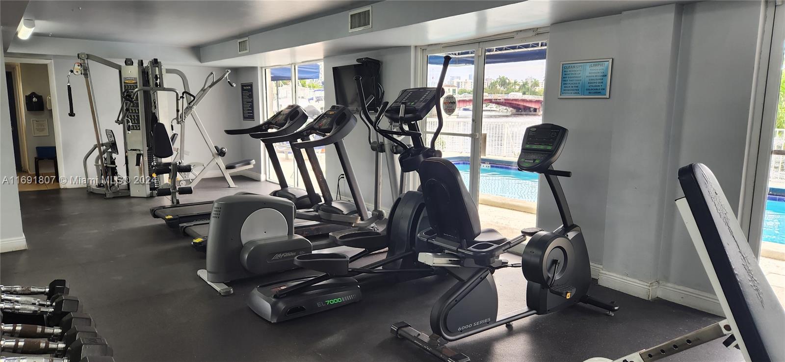 SERENITY ON THE RIVER CON - Residential Lease