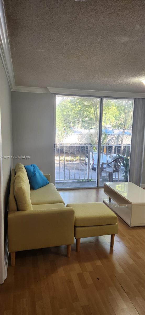 SERENITY ON THE RIVER CON - Residential Lease