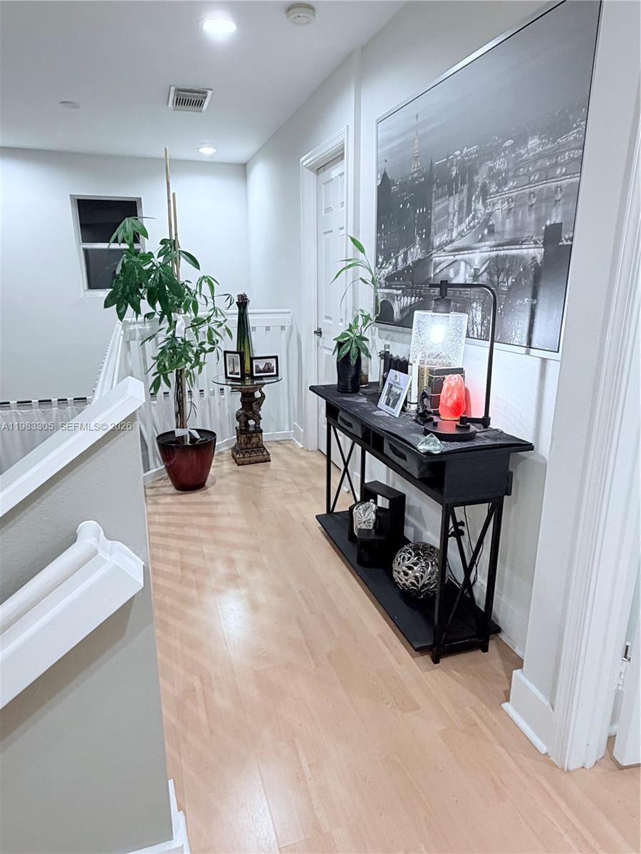 COCOBAY - Residential