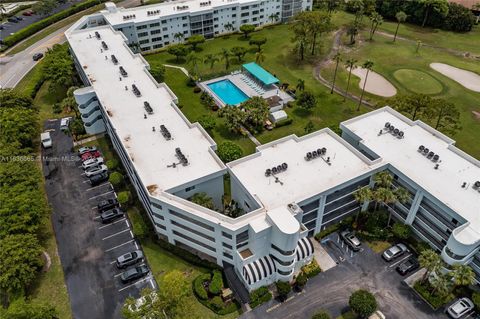 A home in Lake Worth