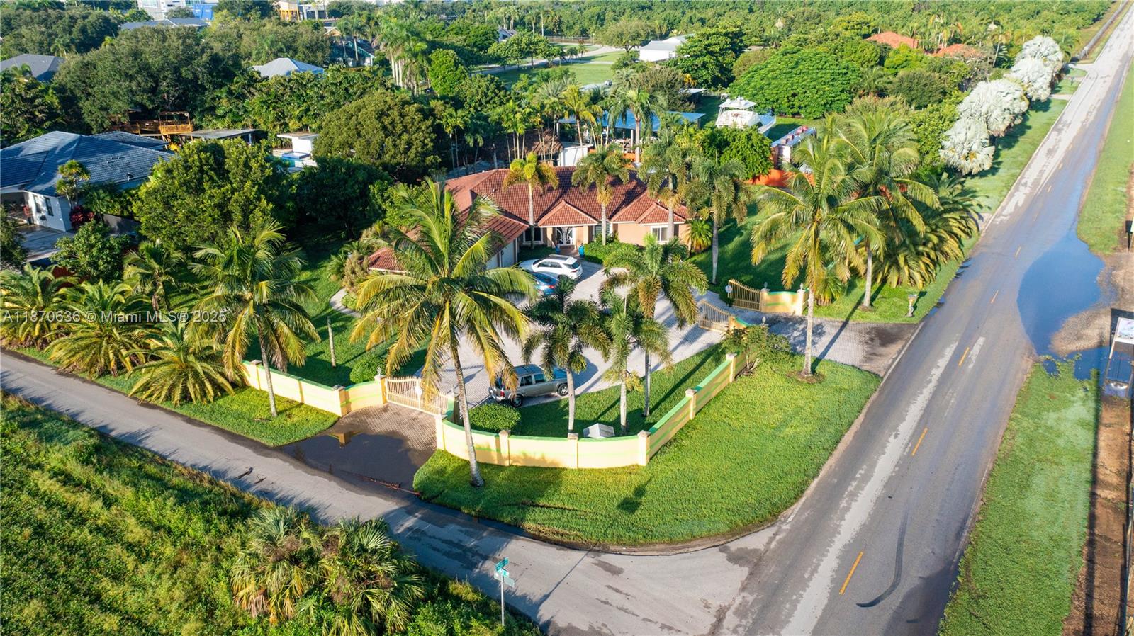 BISCADO ESTS SEC 1 - Residential