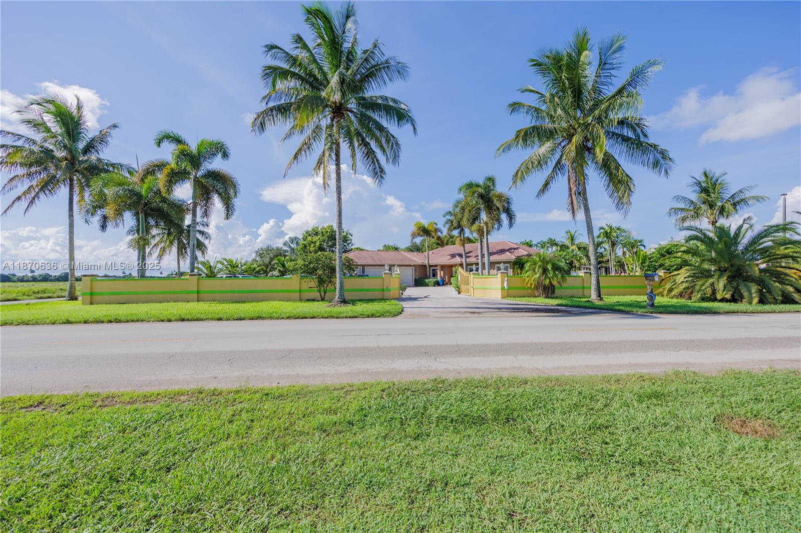 BISCADO ESTS SEC 1 - Residential