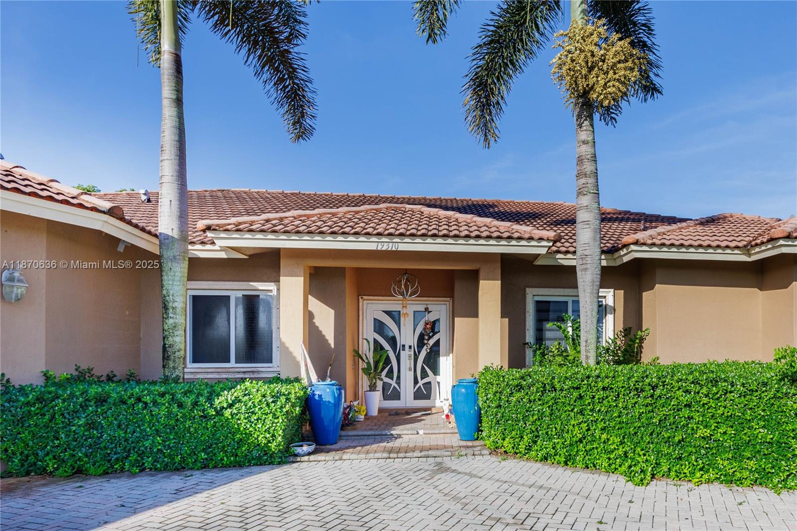 BISCADO ESTS SEC 1 - Residential