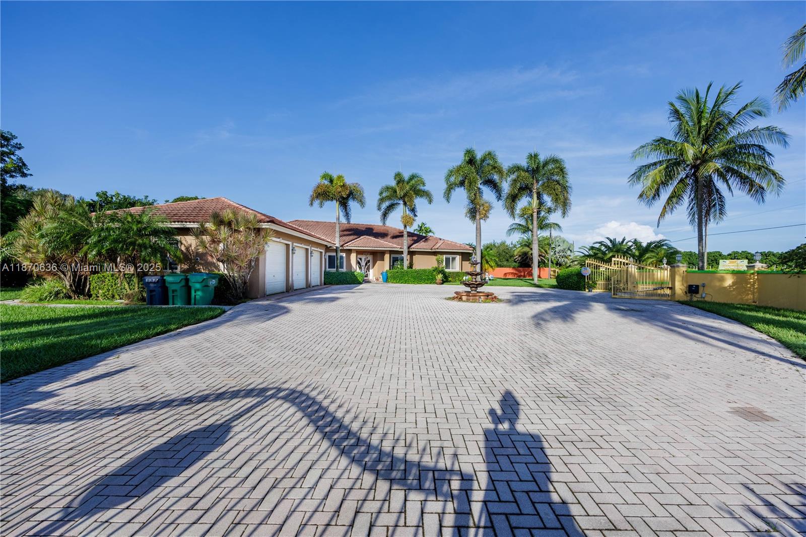 BISCADO ESTS SEC 1 - Residential