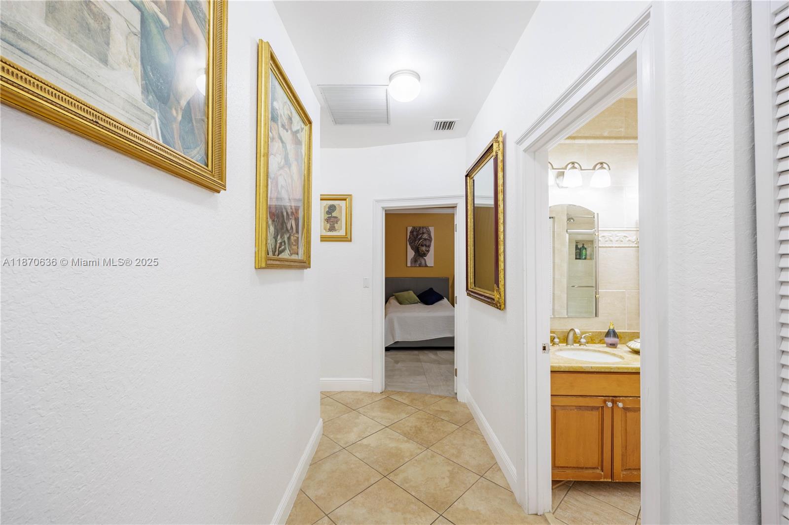 BISCADO ESTS SEC 1 - Residential