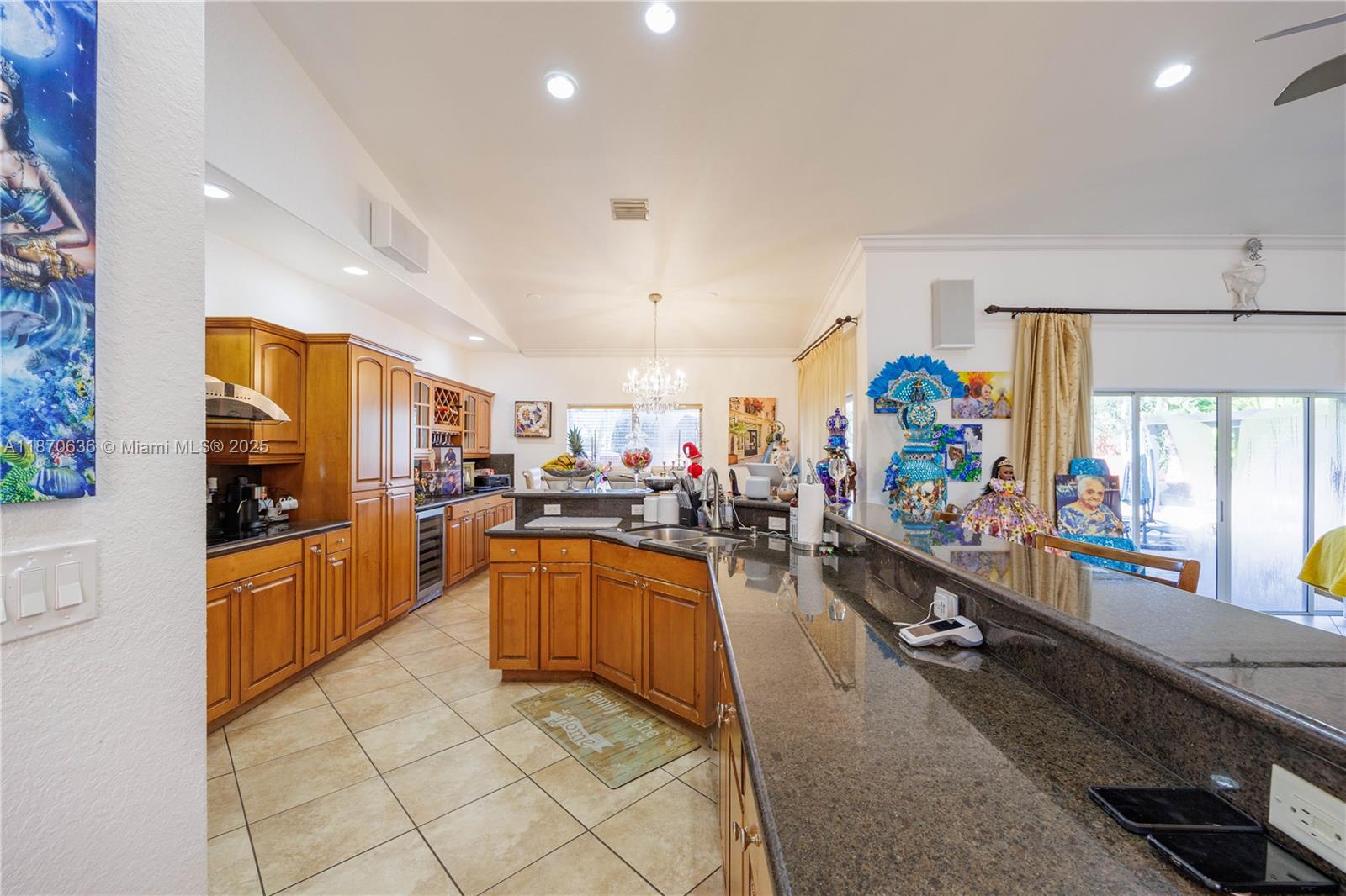 BISCADO ESTS SEC 1 - Residential