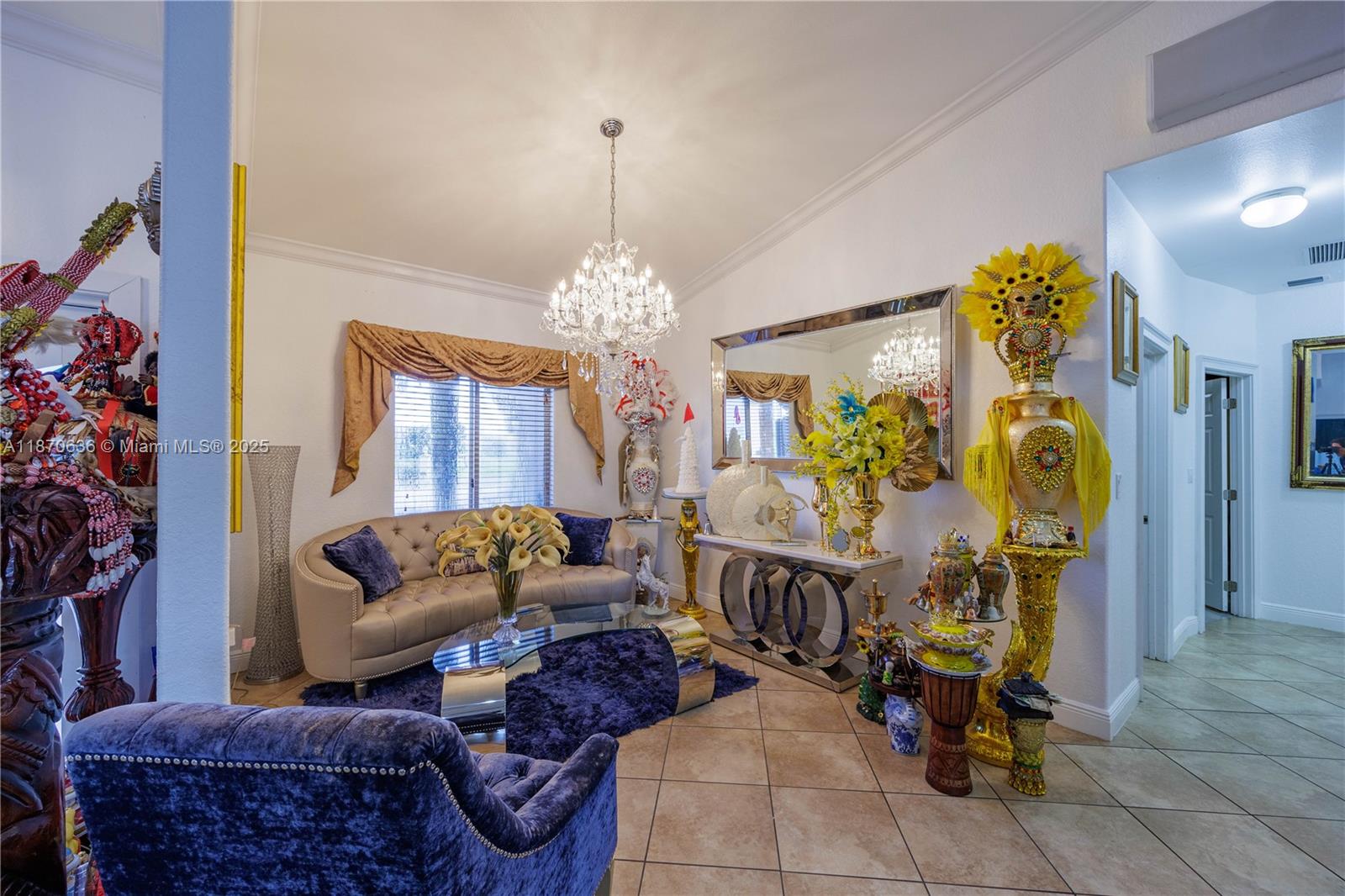 BISCADO ESTS SEC 1 - Residential