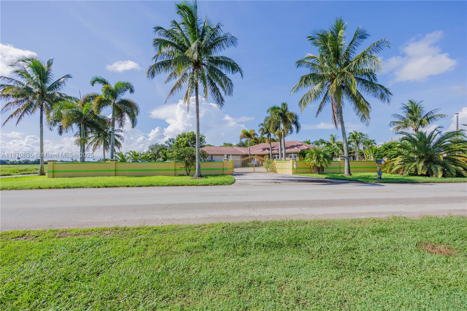 BISCADO ESTS SEC 1 - Residential