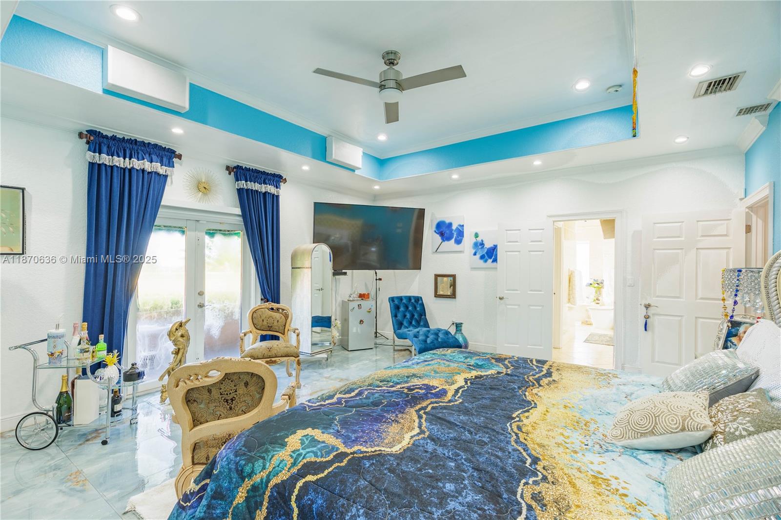 BISCADO ESTS SEC 1 - Residential