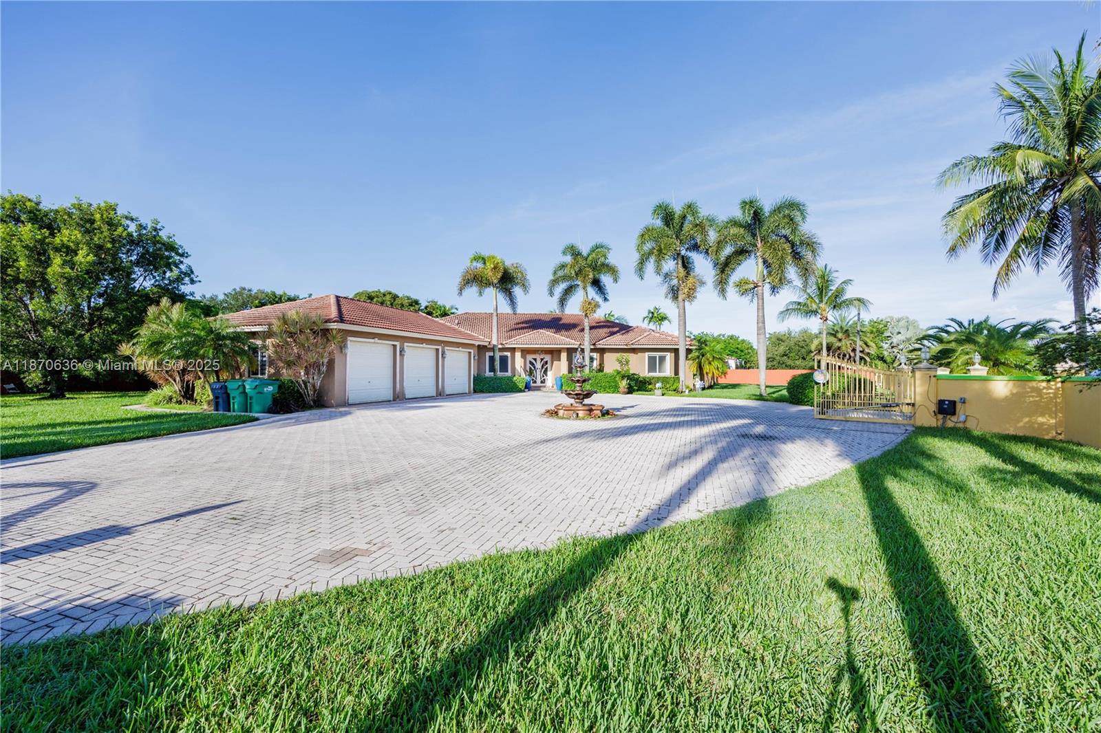 BISCADO ESTS SEC 1 - Residential