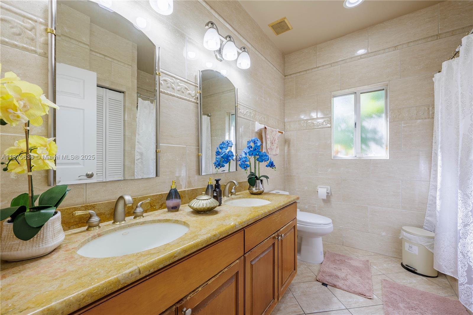 BISCADO ESTS SEC 1 - Residential