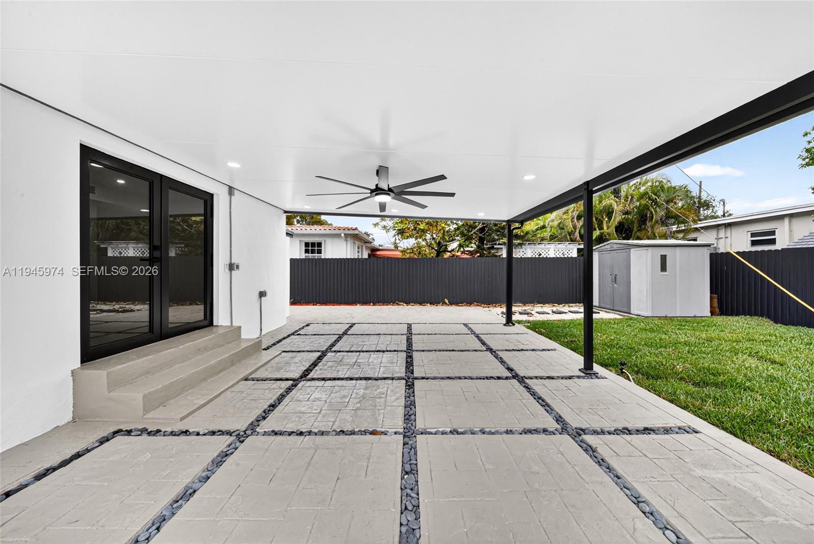 SOUTH BAY ESTATES - Residential