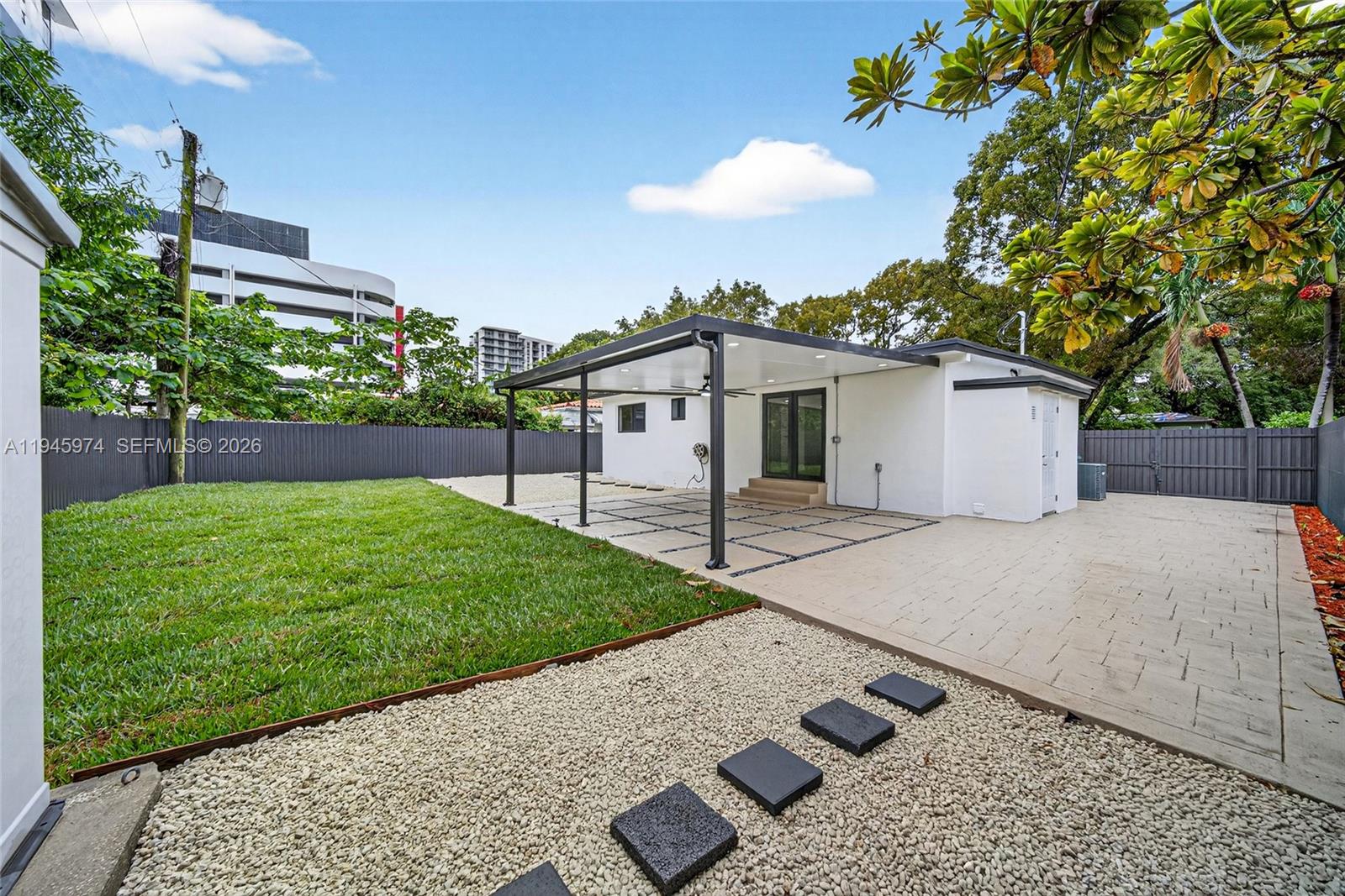 SOUTH BAY ESTATES - Residential