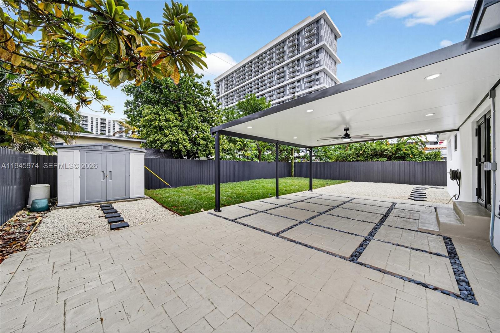 SOUTH BAY ESTATES - Residential