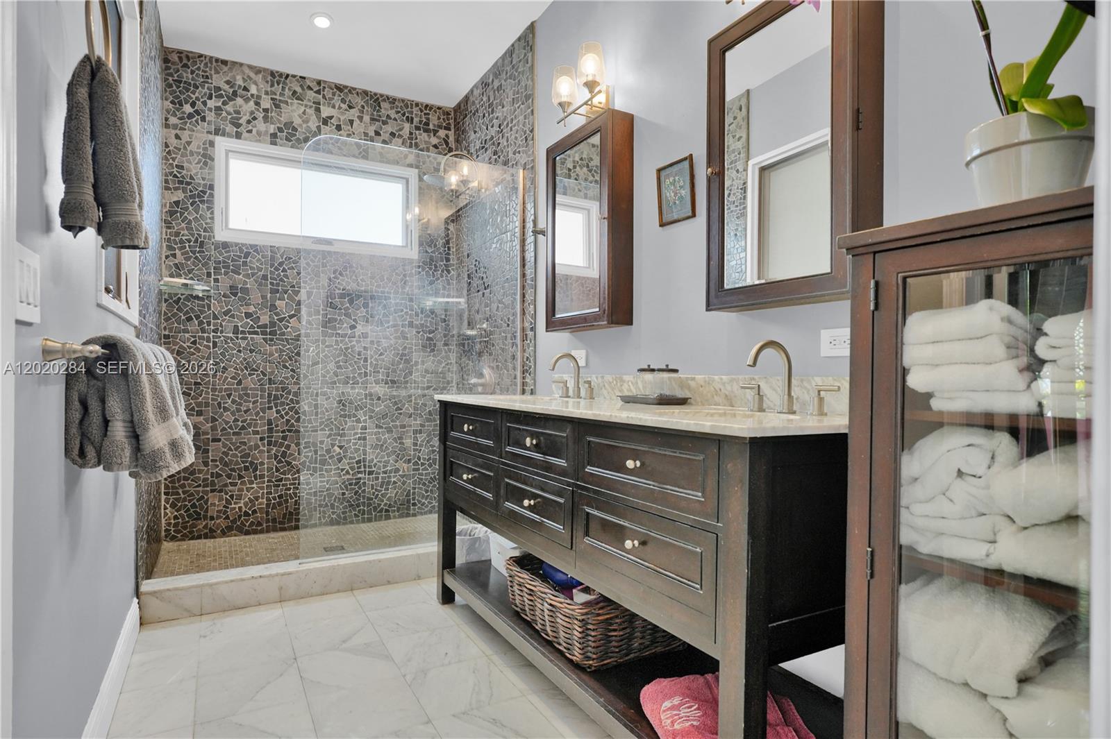 BILTMORE HEIGHTS REV - Residential