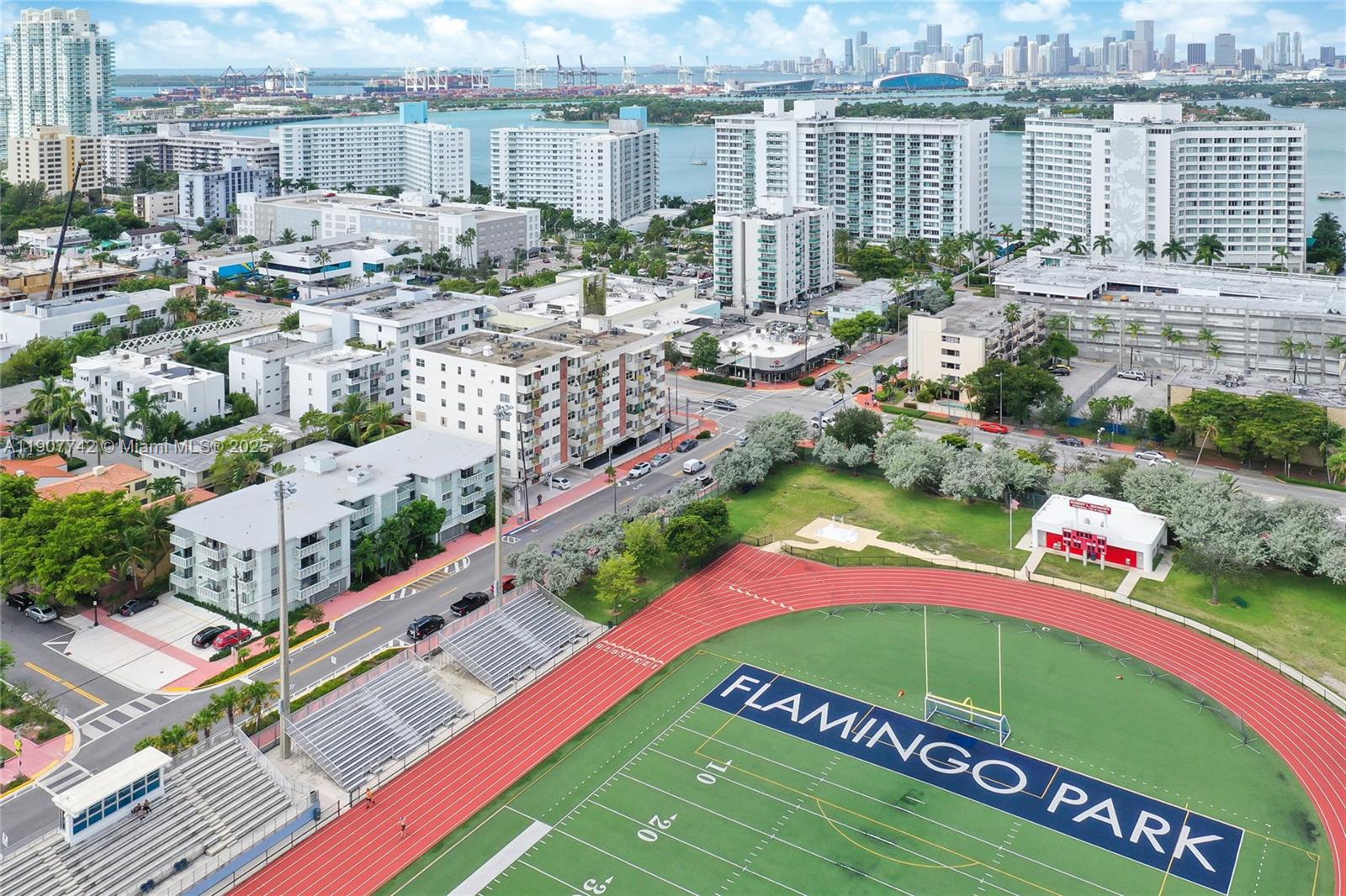 APOLLO CONDO - Residential