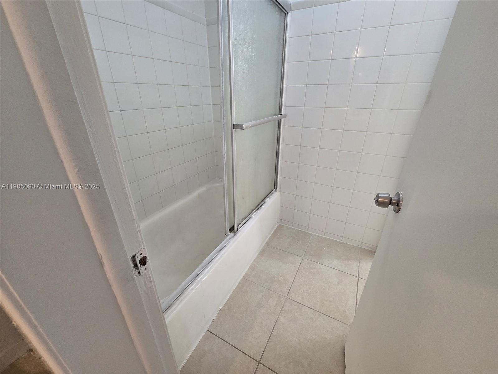 TAM O SHANTER VILLAS SEC - Residential Lease