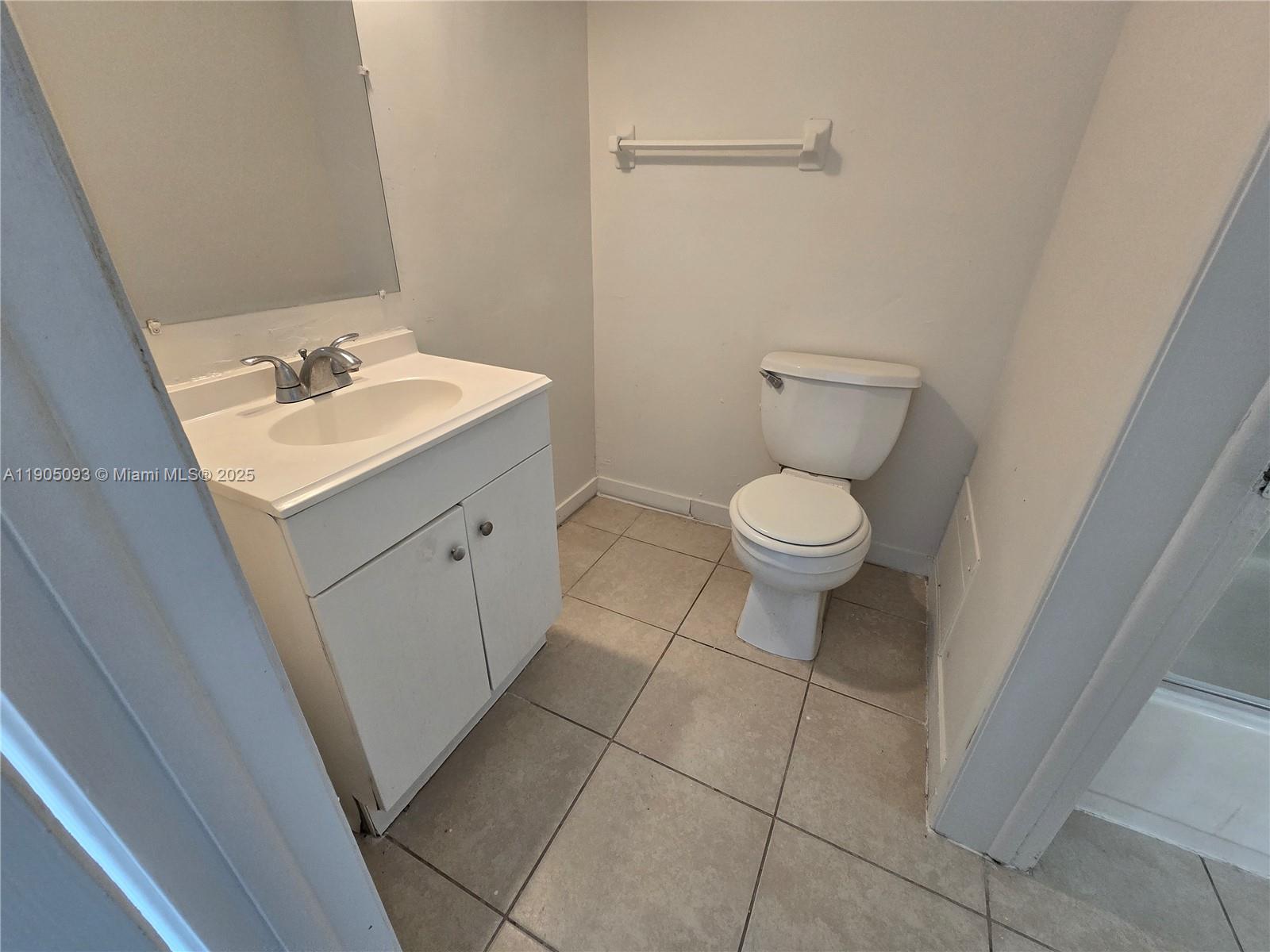 TAM O SHANTER VILLAS SEC - Residential Lease