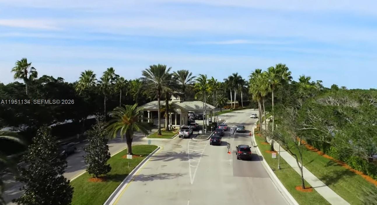 SECTOR 2-PARCELS 1 2 3 4 - Residential