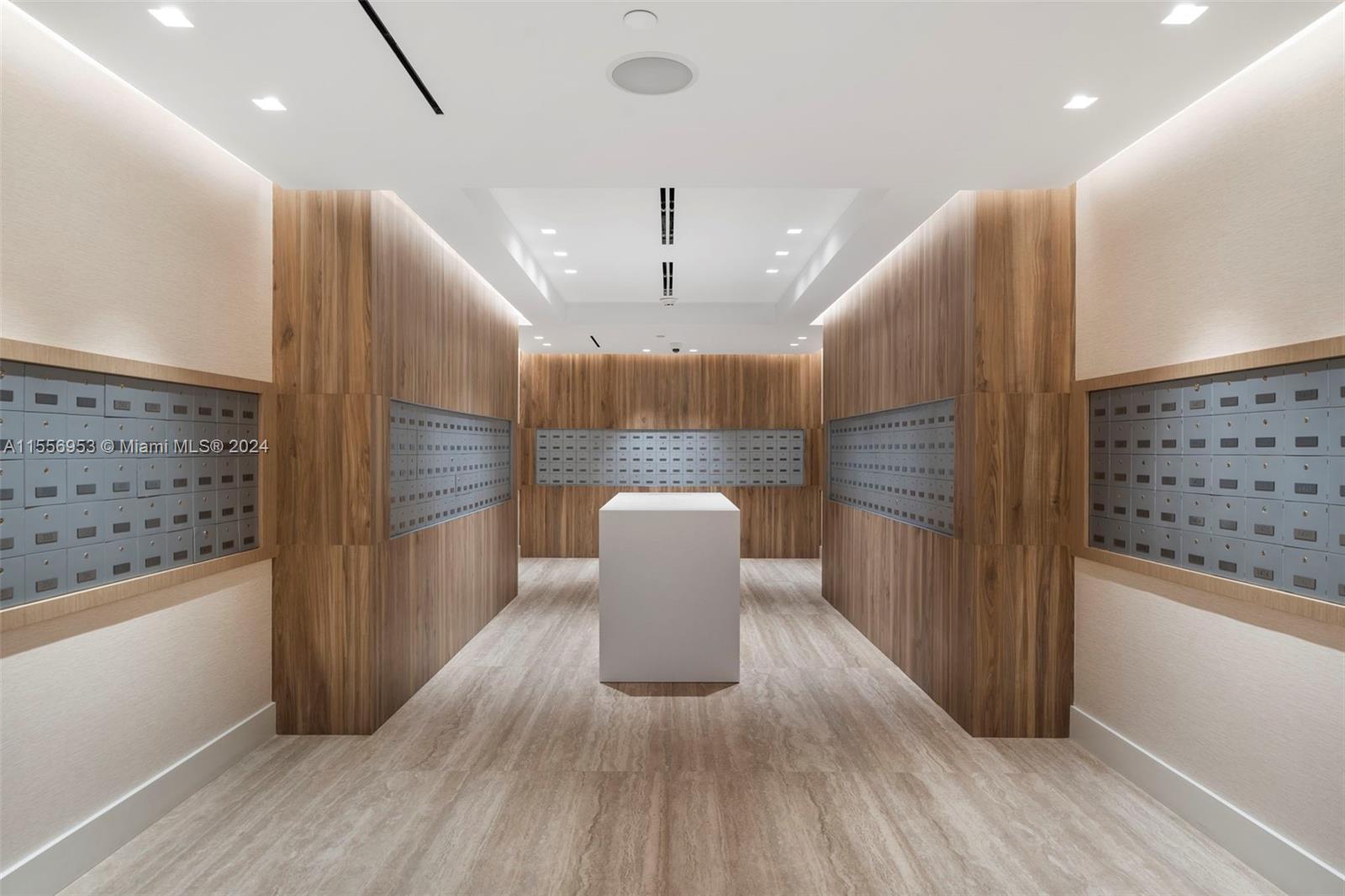 RONEY PALACE CONDO - Residential