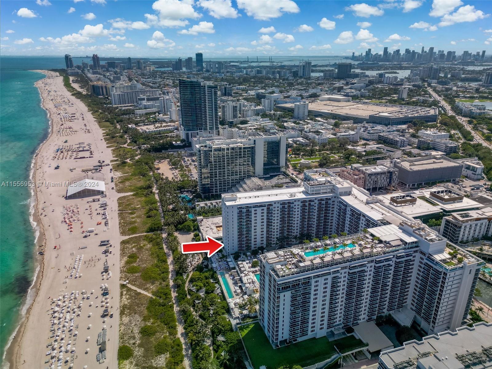 RONEY PALACE CONDO - Residential