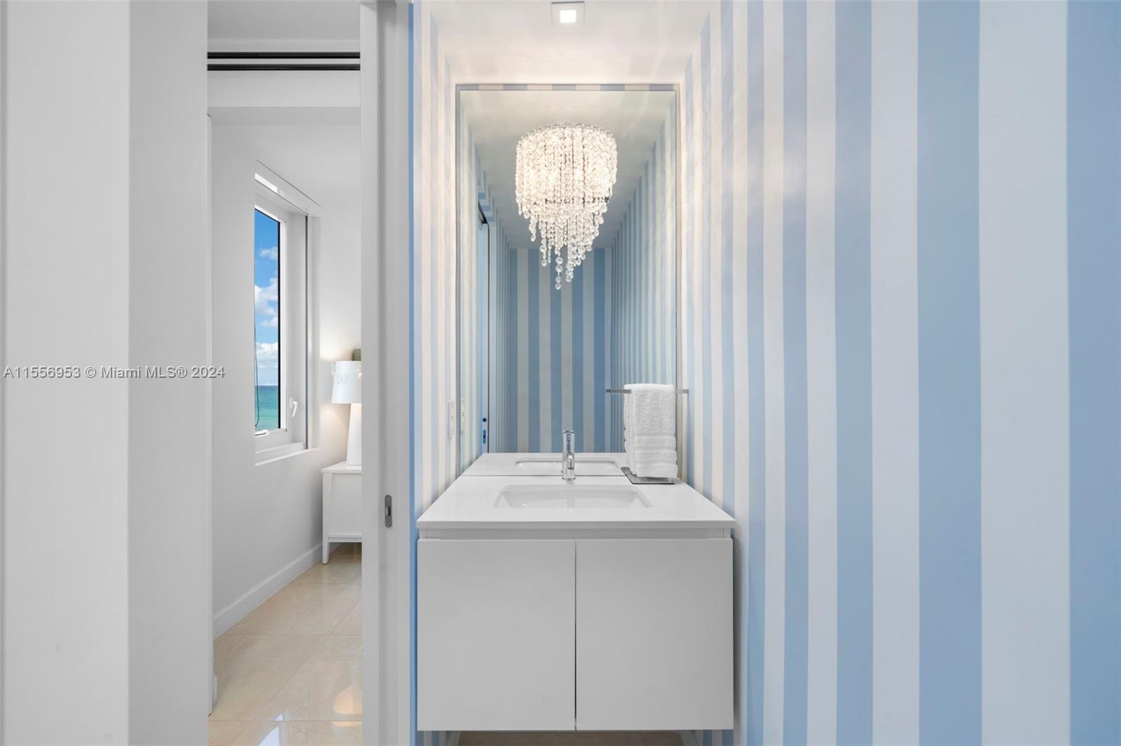 RONEY PALACE CONDO - Residential