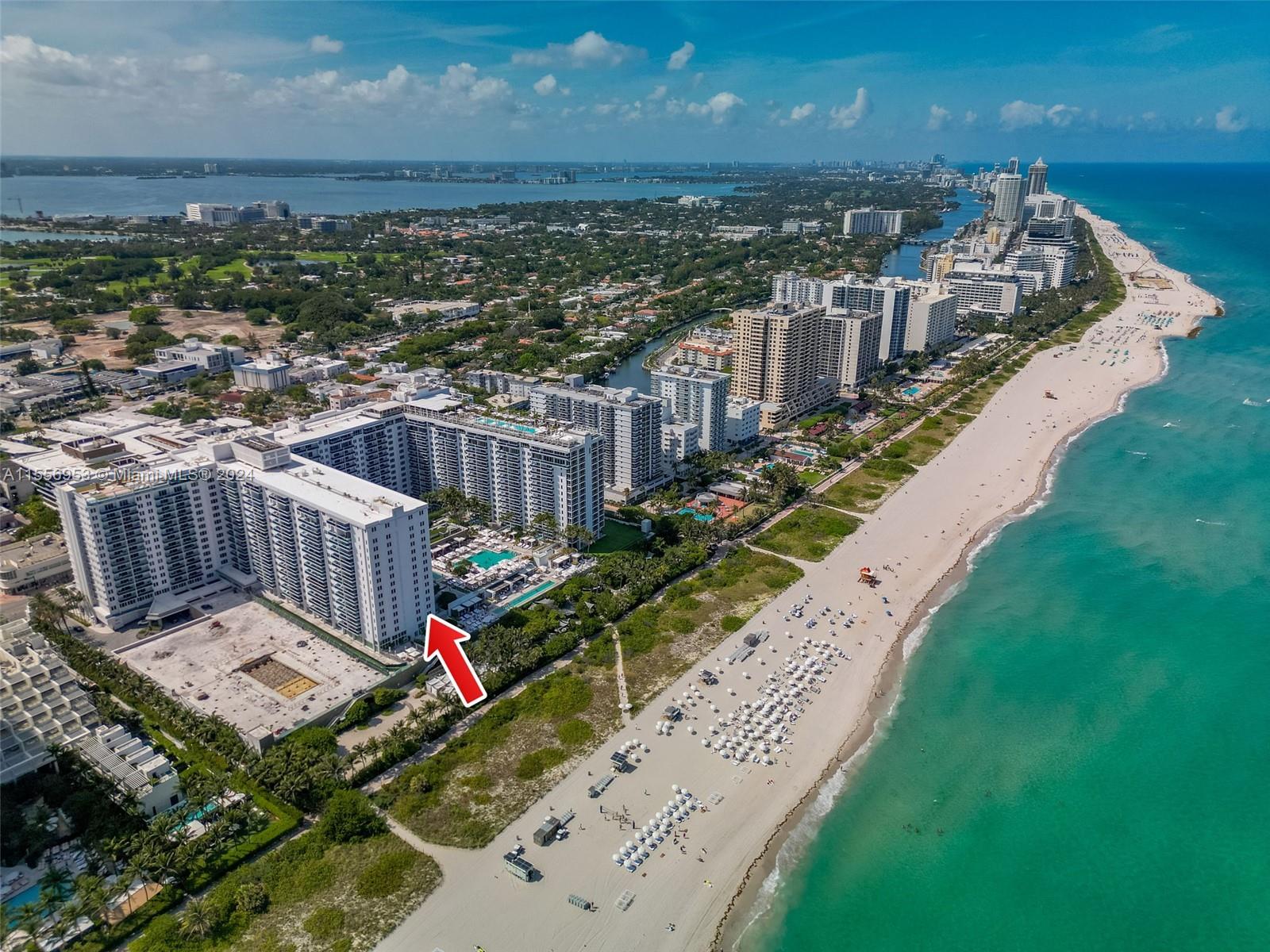 2301 Collins Ave 410