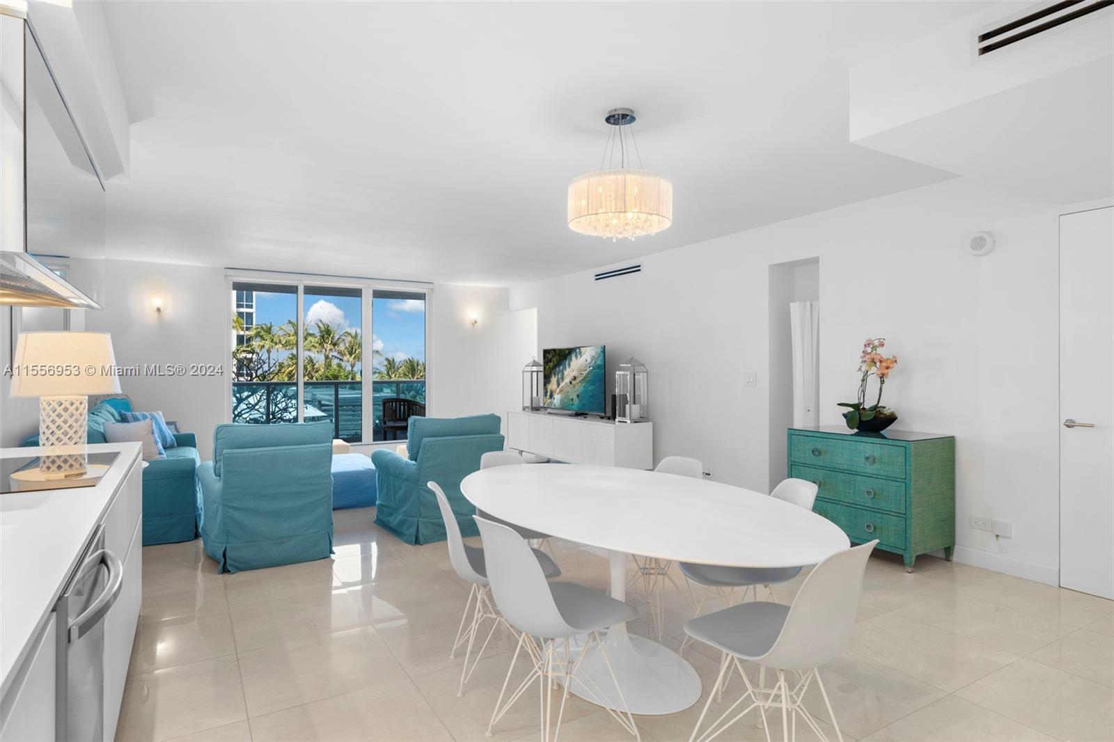 RONEY PALACE CONDO - Residential