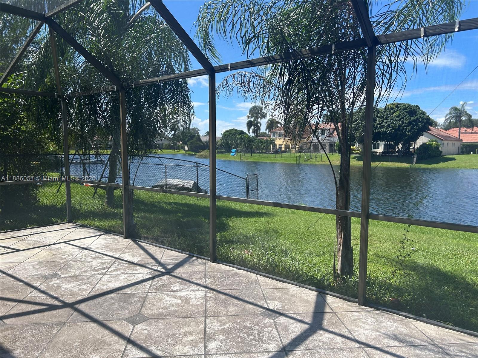 FOREST RIDGE CLUSTER HOME - Residential Lease