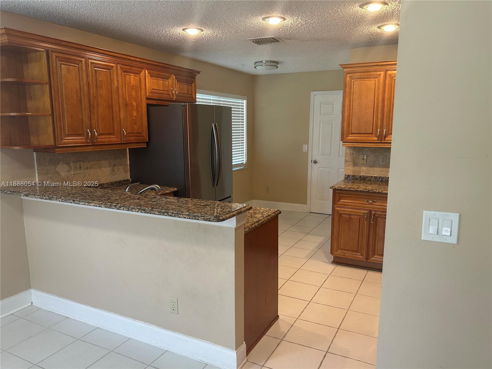 FOREST RIDGE CLUSTER HOME - Residential Lease
