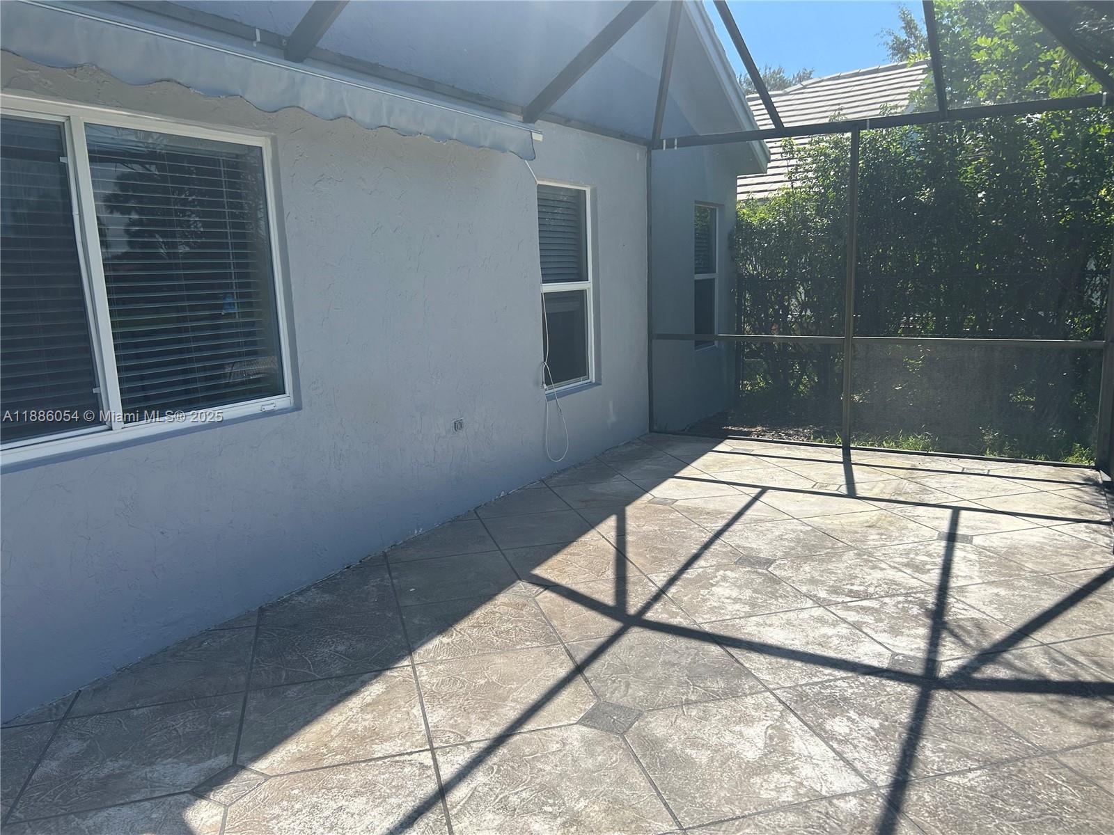 FOREST RIDGE CLUSTER HOME - Residential Lease
