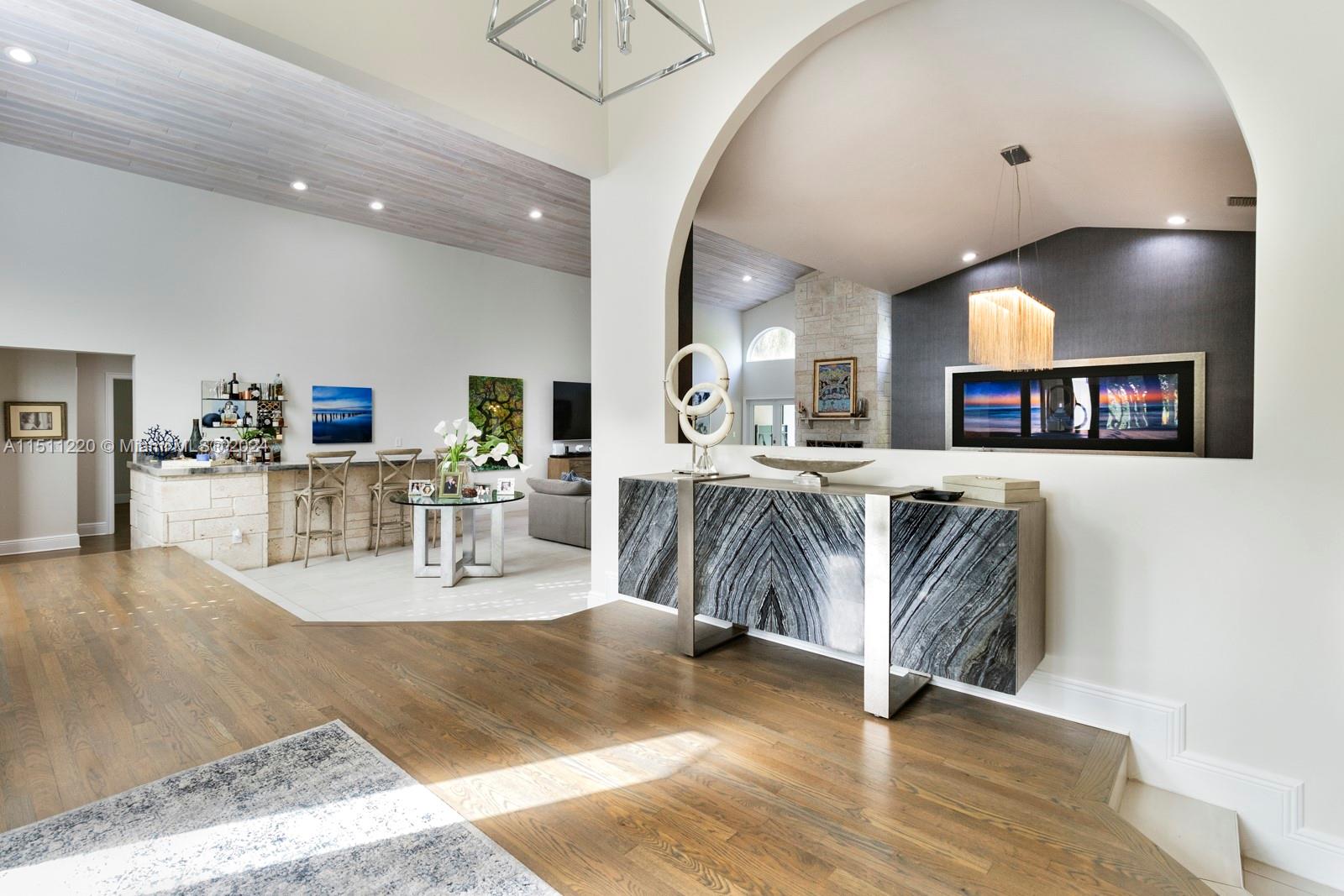 SHEAR GROVES - Residential