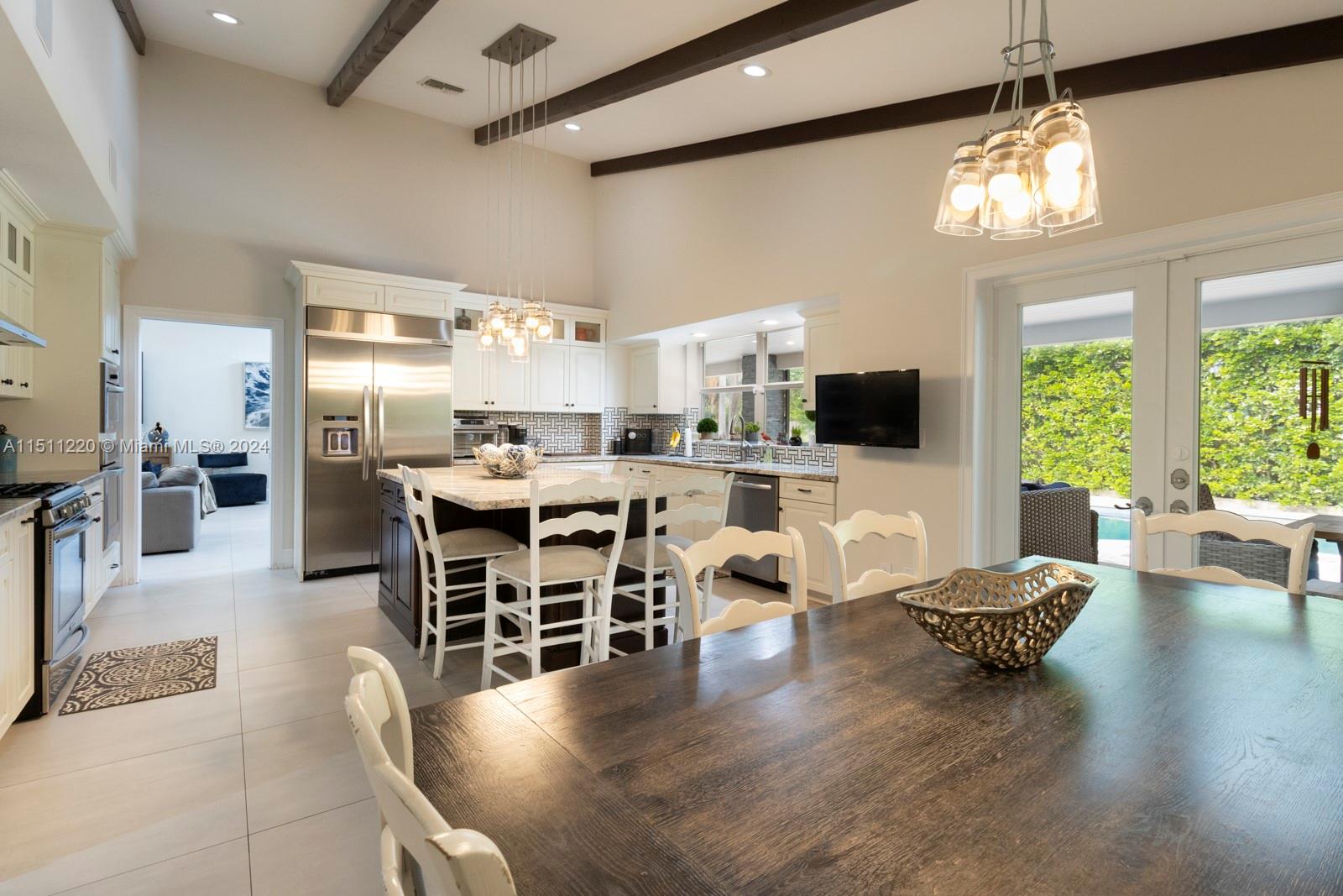 SHEAR GROVES - Residential