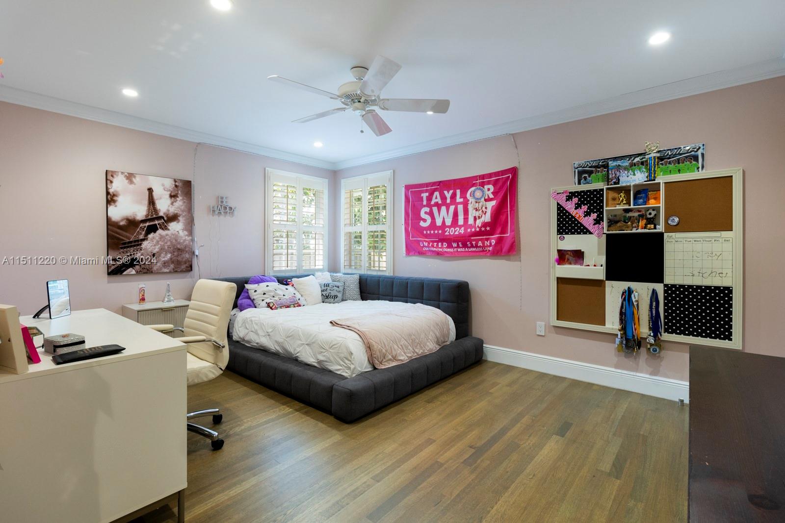 SHEAR GROVES - Residential